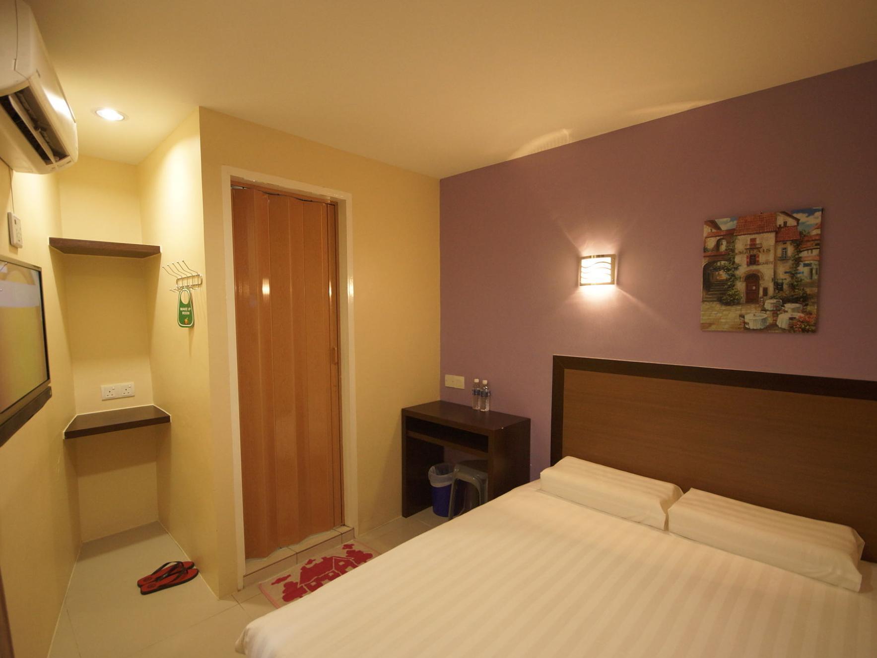 One Point Hotel Kuching Exterior foto