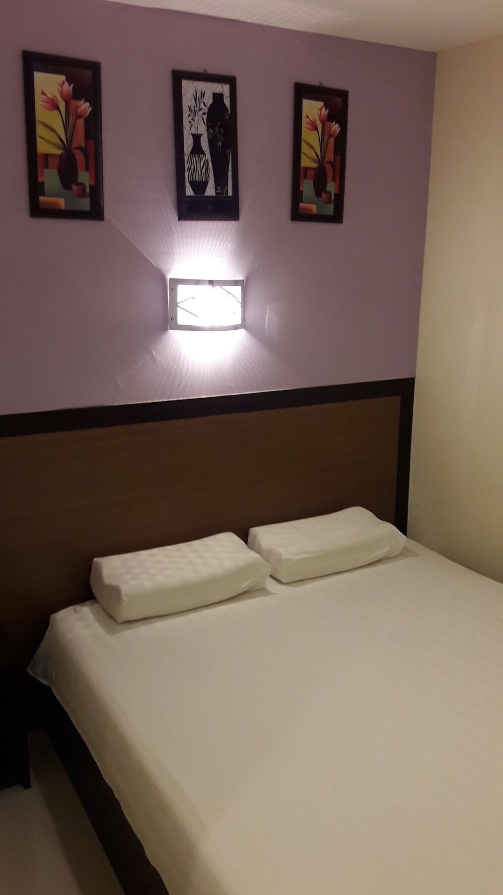 One Point Hotel Kuching Exterior foto